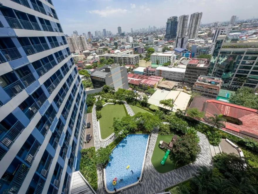 Air Residences Condominium Deluxe Manila Exteriér fotografie